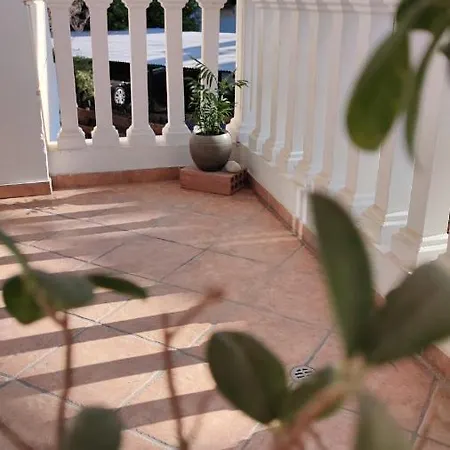 Isabella Modern Flat Center Διαμέρισμα
