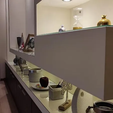 Isabella Modern Flat Center Apartment *